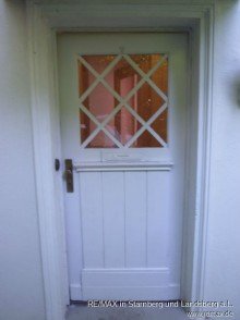 Eingang Au�en VERKAUFT: Garten-Wohnung in Jugendstil-Villa
Gro� Flottbek / nahe Othmarschen