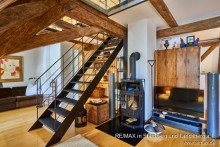 offenes Wohnen im DG V E R K A U F T: Historisches Stadthaus im Salzstadel