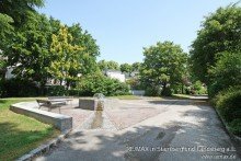 Wohnanlage V E R K A U F T: Garten-Wohnung am Englischen Garten und Herzogpark - Wohnanlage mit Schwimmbad