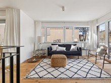 Wohnzimmer V E R M I E T E T!: Hochwertige Garten-Wohnung in Aubing �ber 2 Etagen