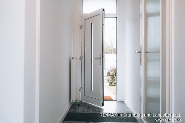 Eingang innen Bungalow Trier