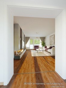 Wohnzimmer V E R K A U F T: Zwischen Arabellapark und Denninger Anger - gro�z�gig geschnittene 2-3 Zimmer-Wohnung