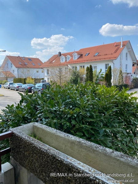 Ausblick vom Balkon Erdgeschosswohnung Gilching