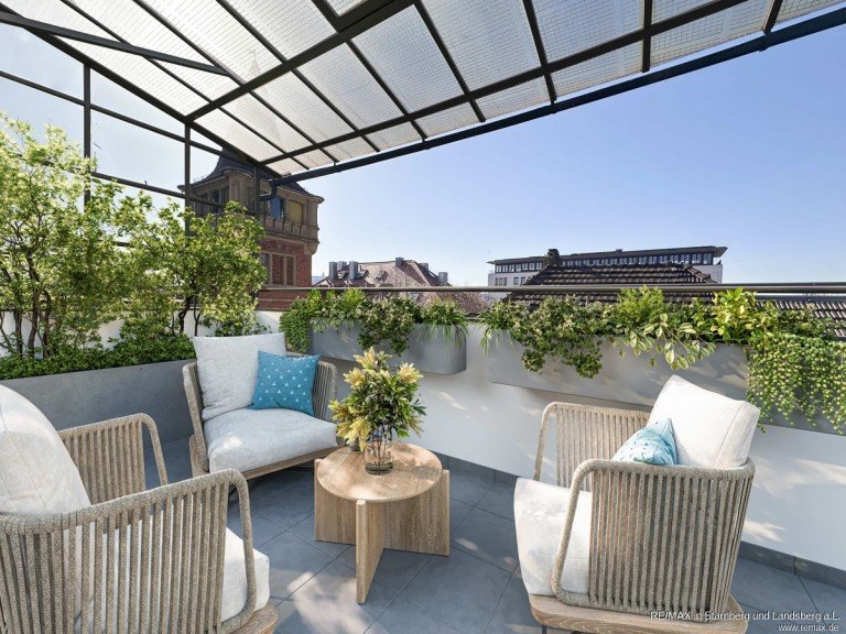 Balkon West digital m�bliert W�rzburg Etagenwohnung Jugenstil-Wohnung im Herzen von W�rzburg