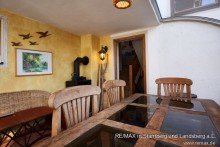 Wintergarten V E R K A U F T: Familienfreundliches Haus am Ortsrand