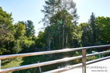 Balkon Ostseite V E R M I E T E T: Mit dem Aufzug in die hochwertige DG-Wohnung!