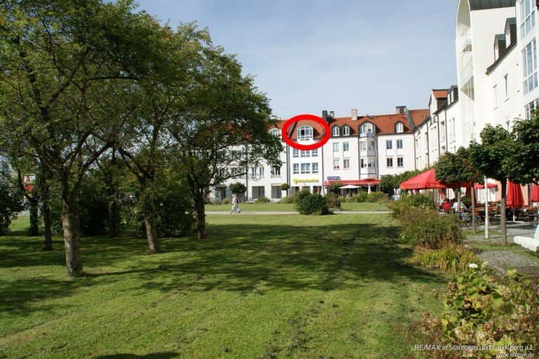 01_Aussen Ottobrunn Dachgeschosswohnung Helles 1-Zi-Apartment mit Galerie, Ottobrunn Zentrum