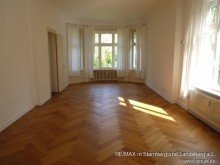Wohn-Esszimmer VERKAUFT: Garten-Wohnung in Jugendstil-Villa
Gro� Flottbek / nahe Othmarschen